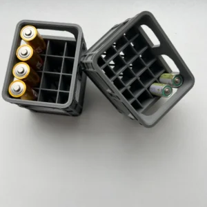 Kompaktowy box na baterie z możliwością łączenia modułów